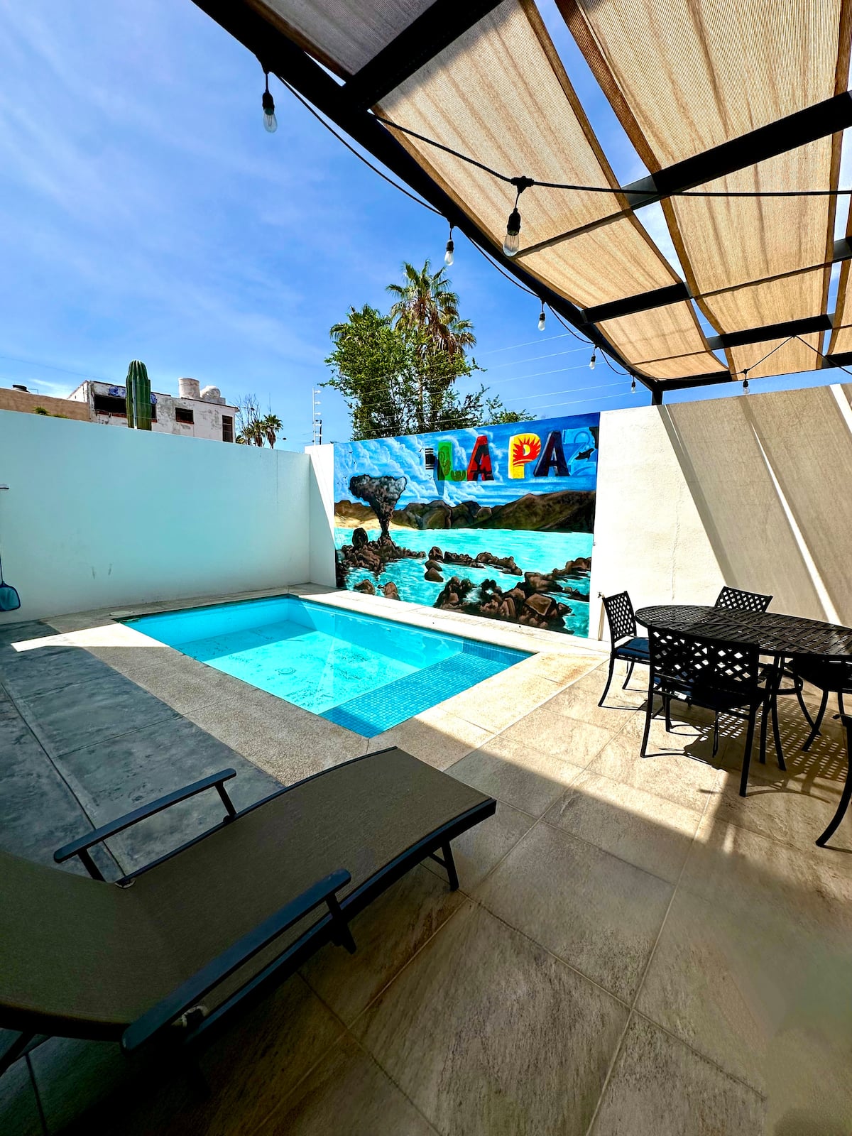 Casa Blanca 4